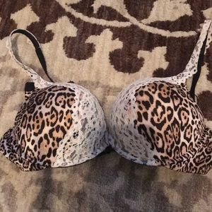 Victoria Secrets Bombshell Plunge